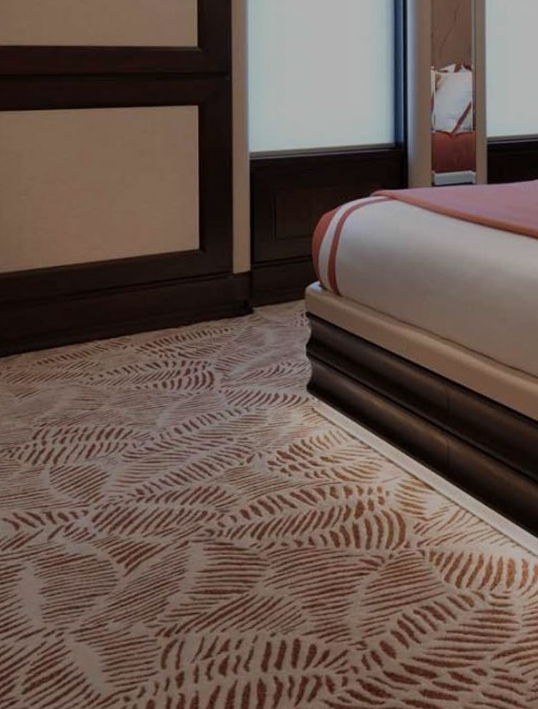 CUSTOM FLOOR HAND TUFFED